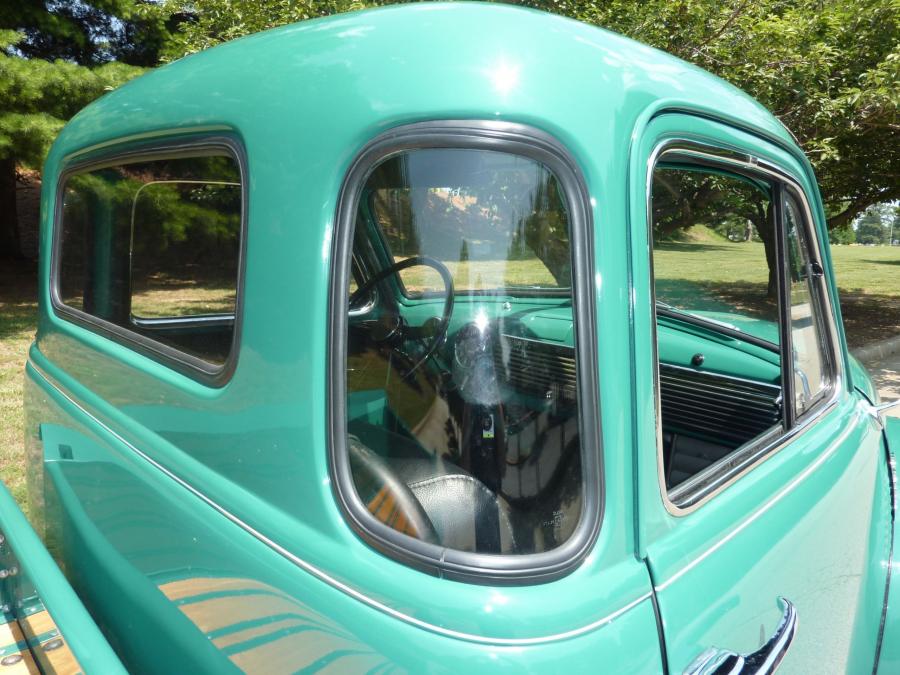  Chevrolet 3100 5-Window Pickup Truck 1951 года  (фото 8 из 34)